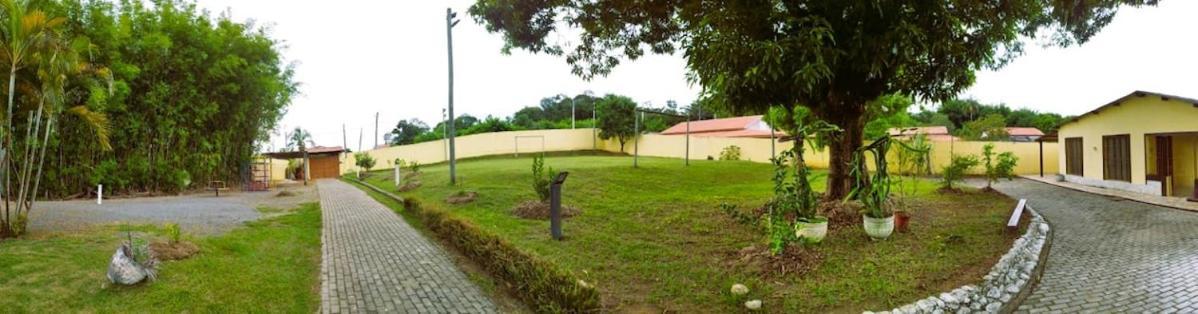 Chacara Charmosa Com Piscina, Campo De Futebol Villa Guaratingueta Exterior photo