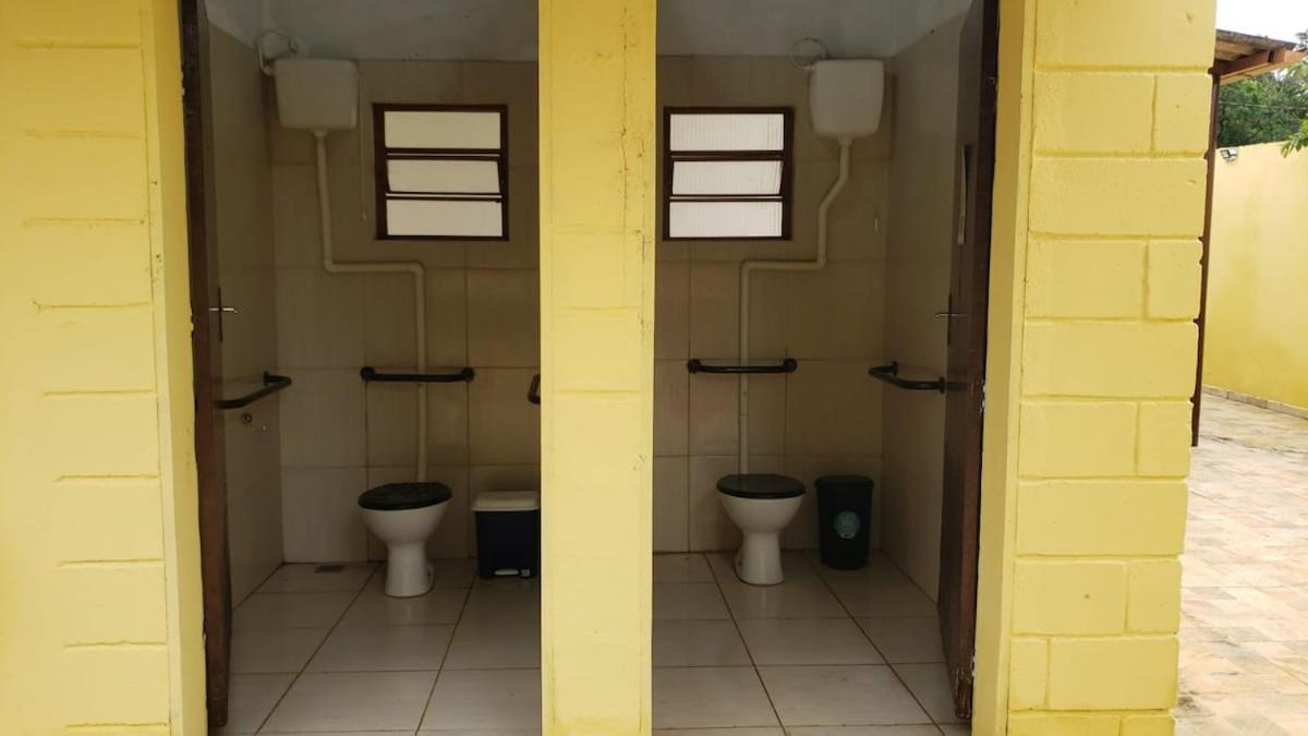 Chacara Charmosa Com Piscina, Campo De Futebol Villa Guaratingueta Exterior photo